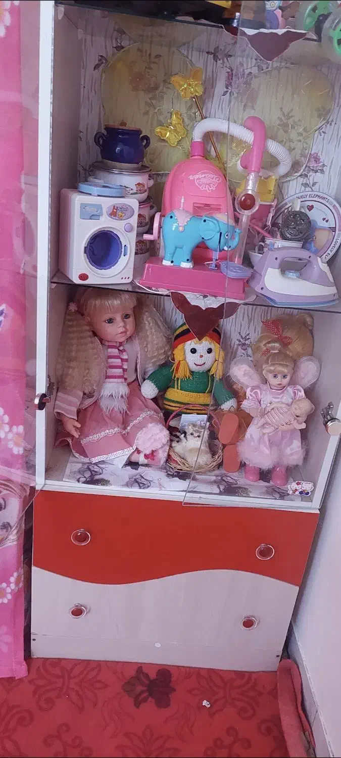 کمد بچه و چراغ خواب|اسباب و اثاث بچه|ساوه, |دیوار