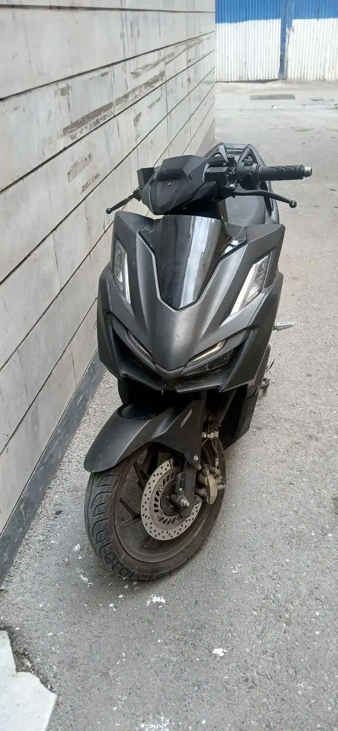 طرح کلیک واریو ۱۴۰۲|موتورسیکلت|تهران, نازی‌آباد|دیوار