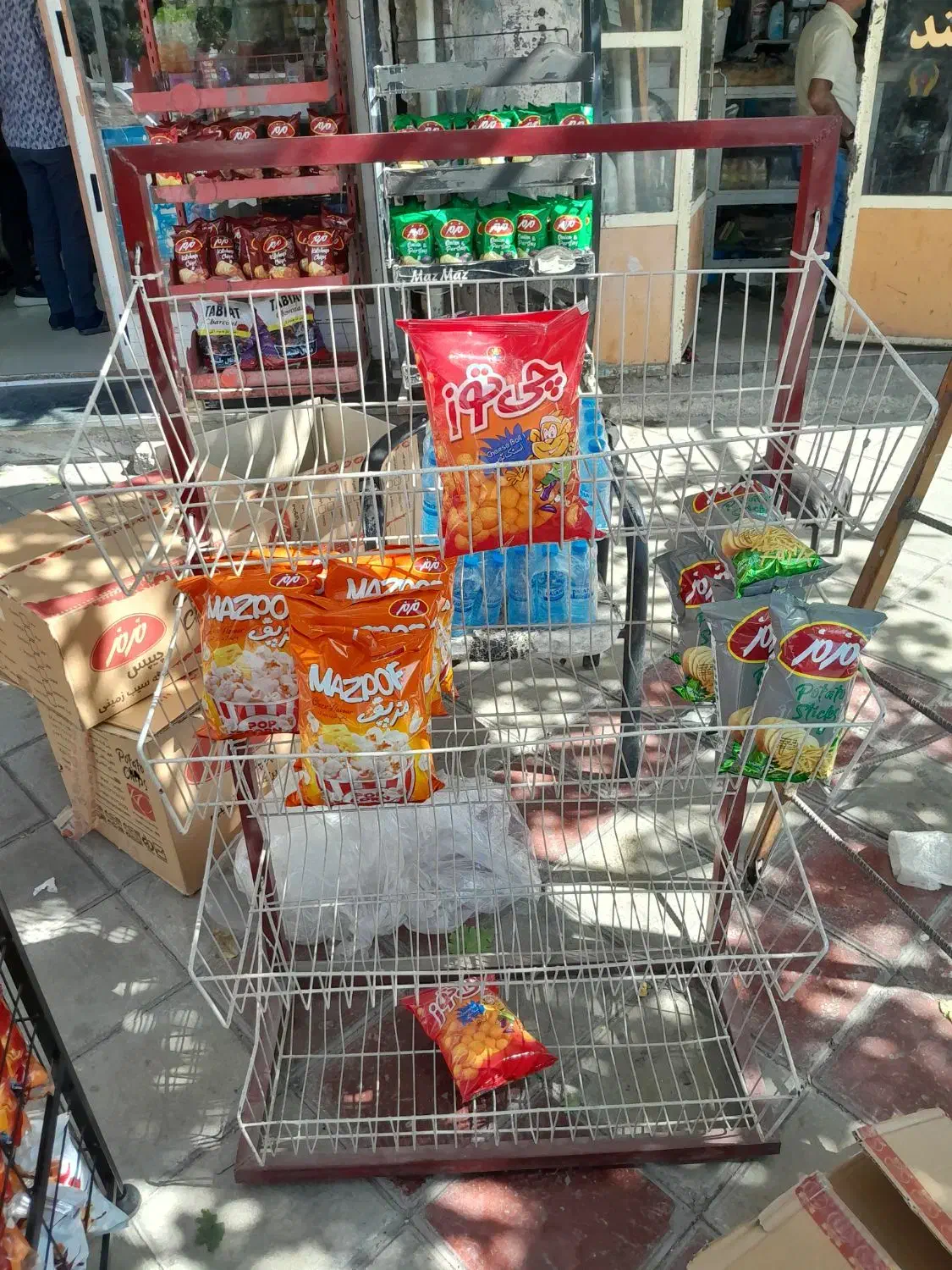 استند چیپس و پفک|فروشگاه و مغازه|رزن, |دیوار