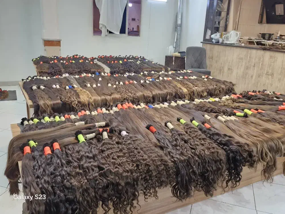 خرید مو‌ معتبرترین مرکز  استان لرستان و کرمانشاه|خدمات آرایشگری و زیبایی|نورآباد, |دیوار