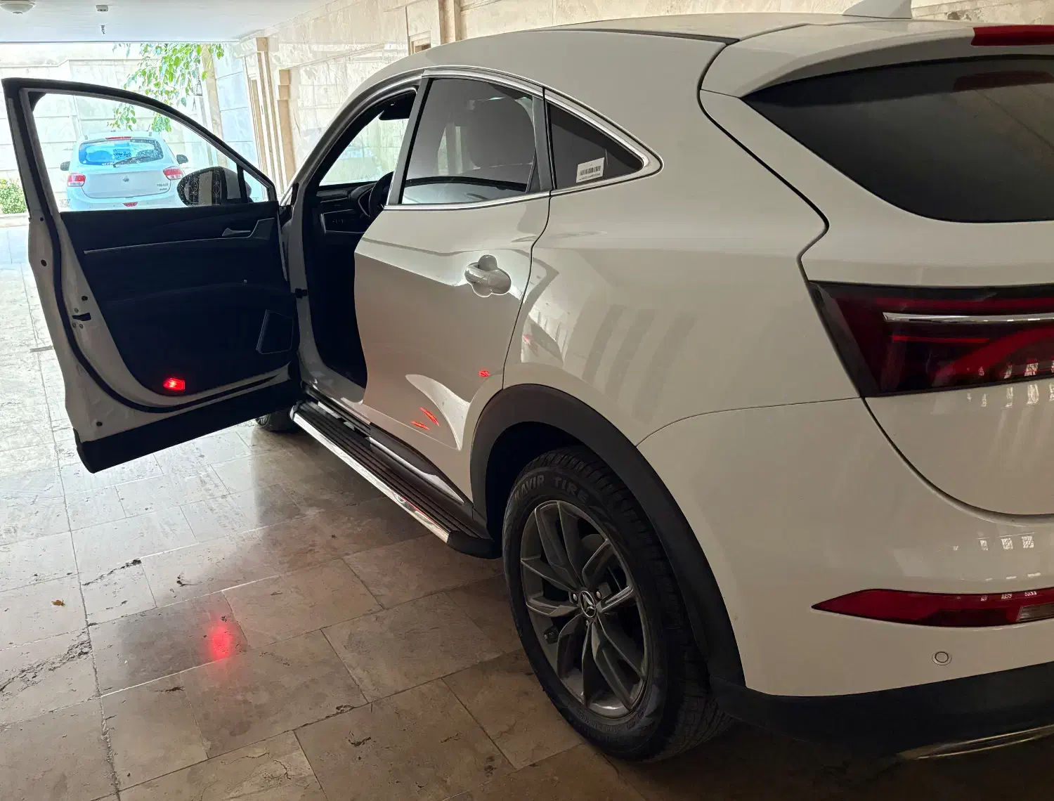 دیگنیتی پرایم سفید ۱۴۰۴ داخل مشکی|خودرو سواری و وانت|مشهد, فرهنگ|دیوار