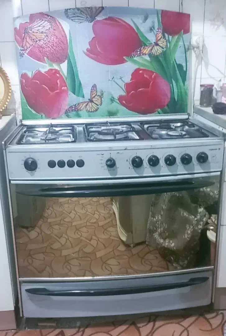 اجاق گاز به همراه فر و چراغ فعال|اجاق گاز و لوازم برقی پخت‌وپز|تهران, افسریه جنوبی|دیوار