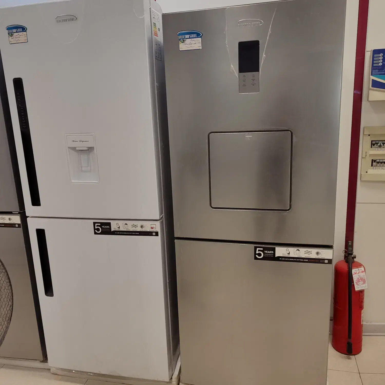 یخچال پایین فریزر 29فوت الکترو استیل ES35یخساز دار|یخچال و فریزر|رشت, بازار|دیوار