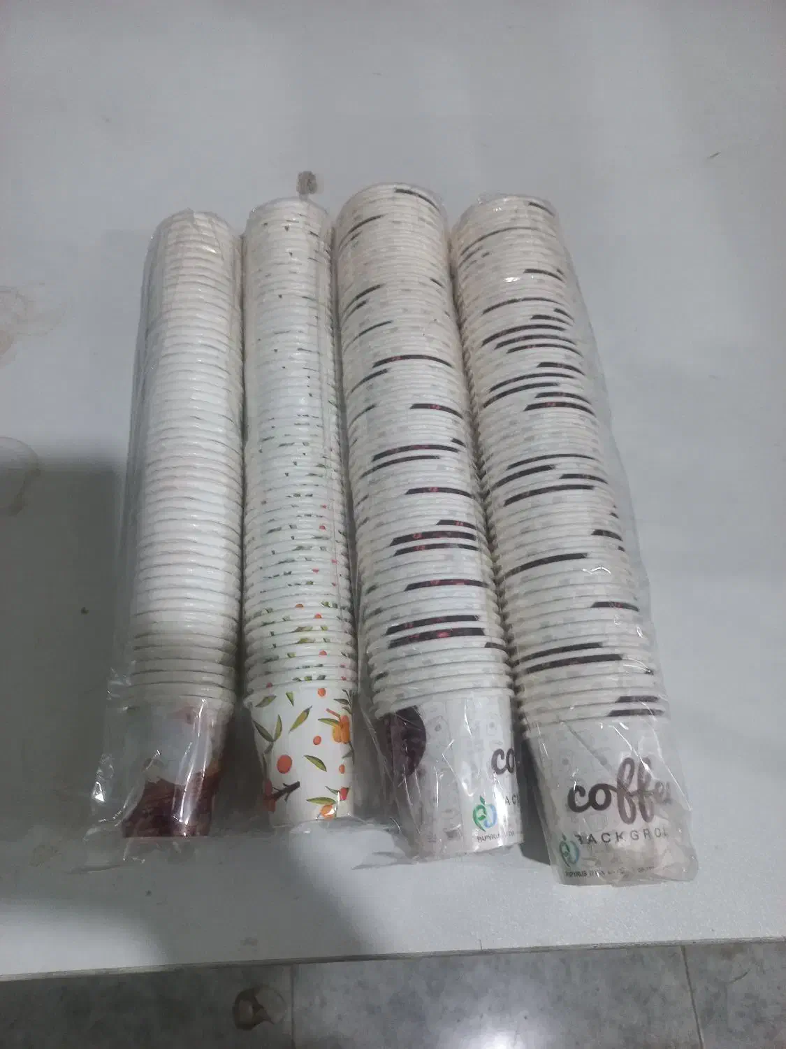 لیوان کاغذی|کافی‌شاپ و رستوران|محمدشهر, ولدآباد بزرگ|دیوار