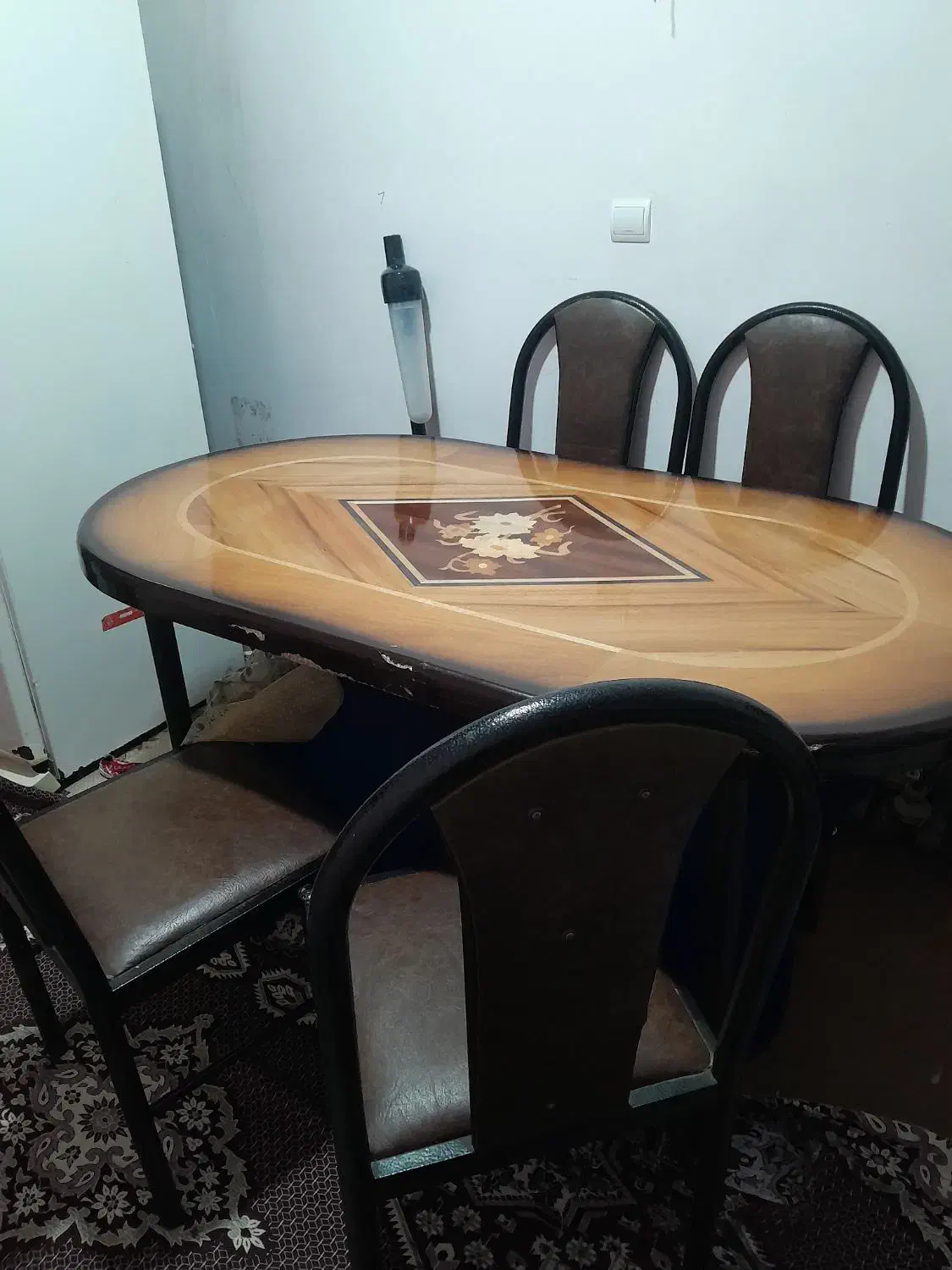 میز غذا خوری ۶ نفره|میز و صندلی غذاخوری|اردبیل, |دیوار