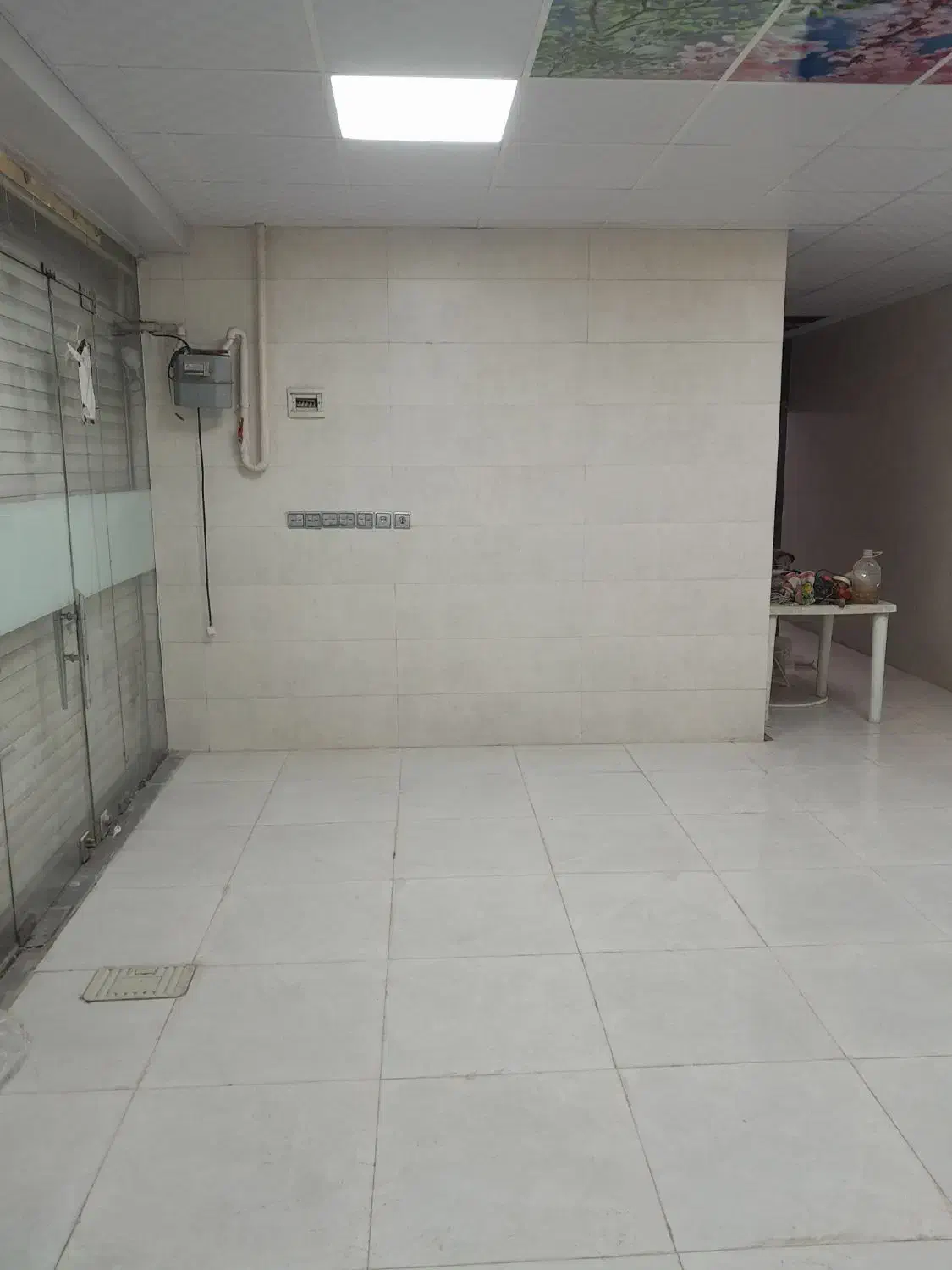 اجاره مغازه ۳۶ متری خ آزادگان|اجارهٔ مغازه و غرفه|رشت, خمیران زاهدان|دیوار