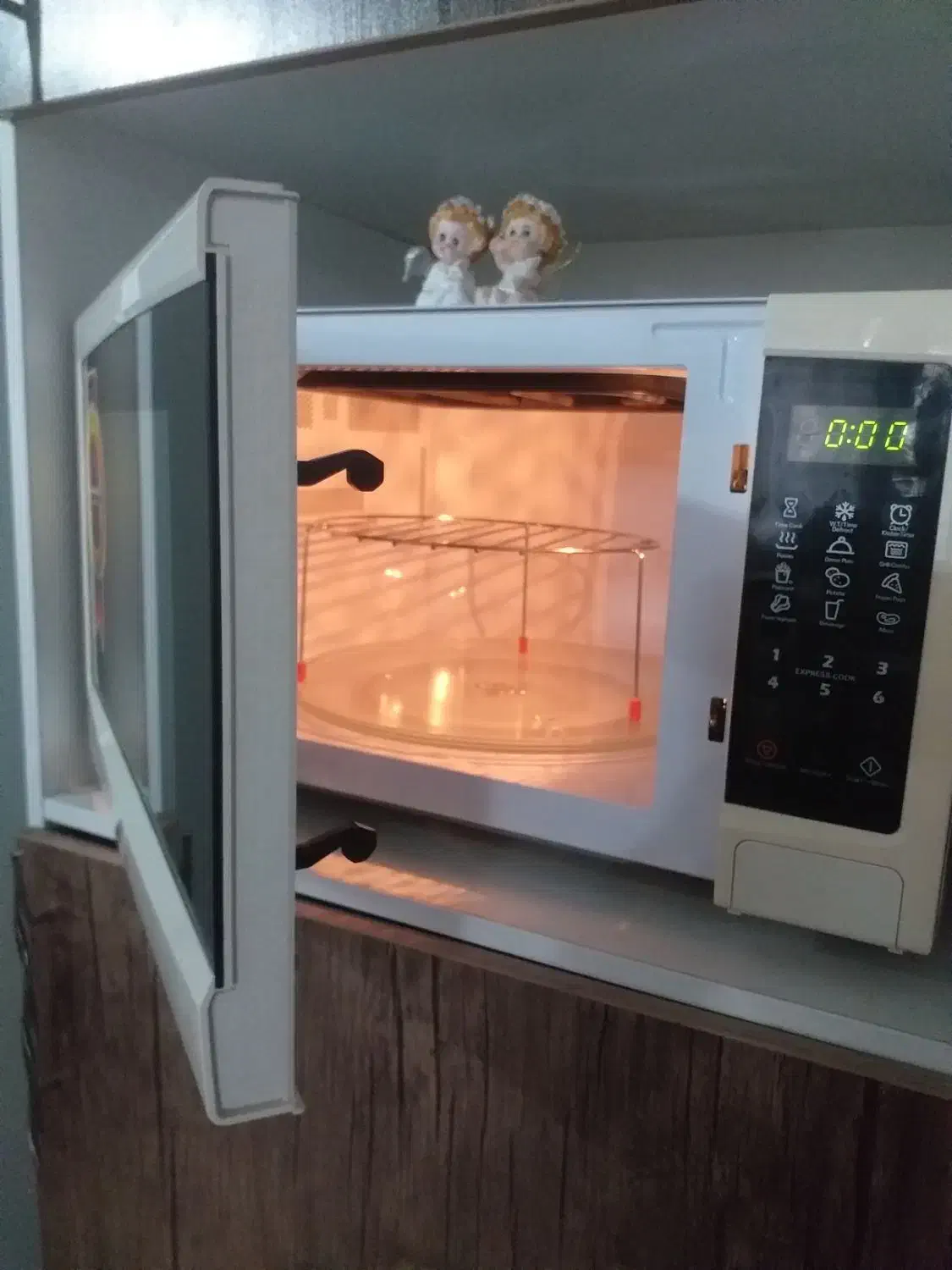 ماکروویو|اجاق گاز و لوازم برقی پخت‌وپز|خرم‌آباد, |دیوار