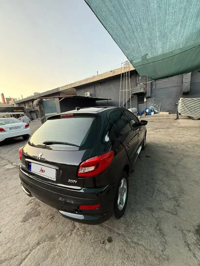 207اتومات پاناروما|خودرو سواری و وانت|شیراز, شهرک آرین|دیوار