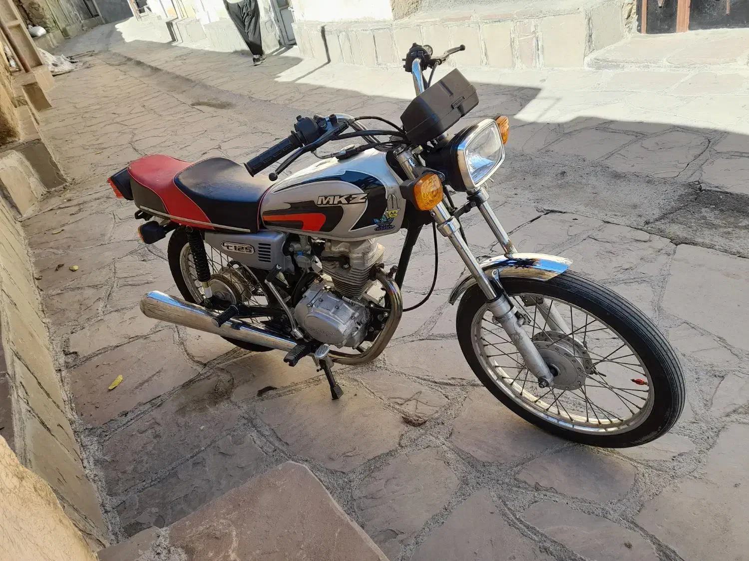 پژو۴۰۵|خودرو سواری و وانت|سنندج, |دیوار