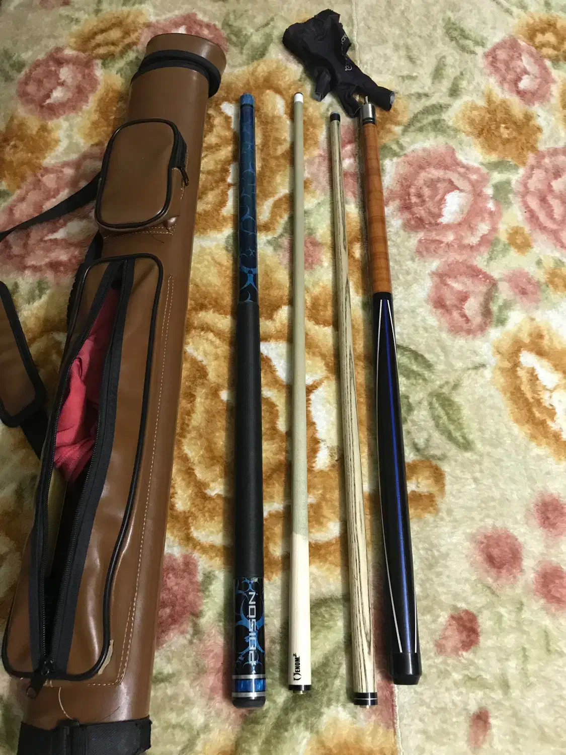 چوب بازی و برک جامپ و کیس حرفه ای بیلیارد|ورزشهای توپی|اصفهان, آبشار|دیوار