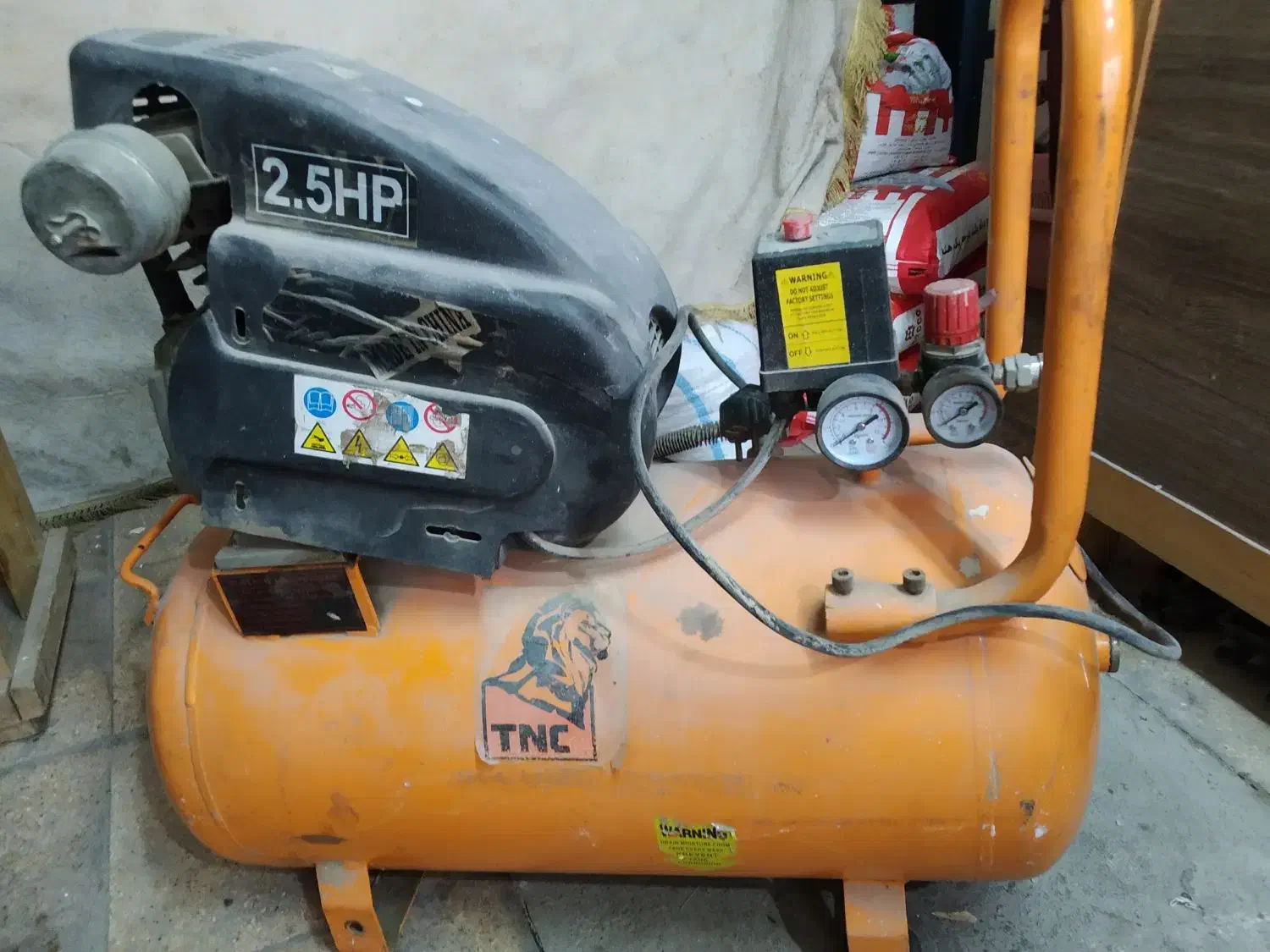 پمپ باد|ابزارآلات|مشهد, فاطمیه|دیوار