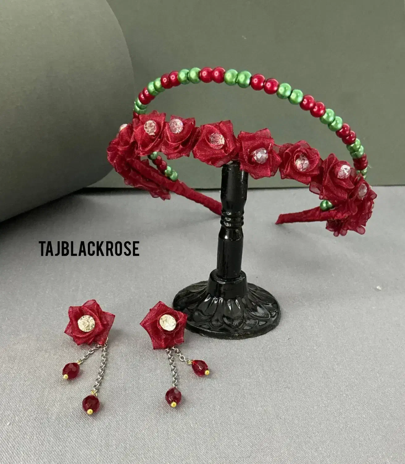 تل وتاج|زیورآلات و اکسسوری|آران و بیدگل, |دیوار