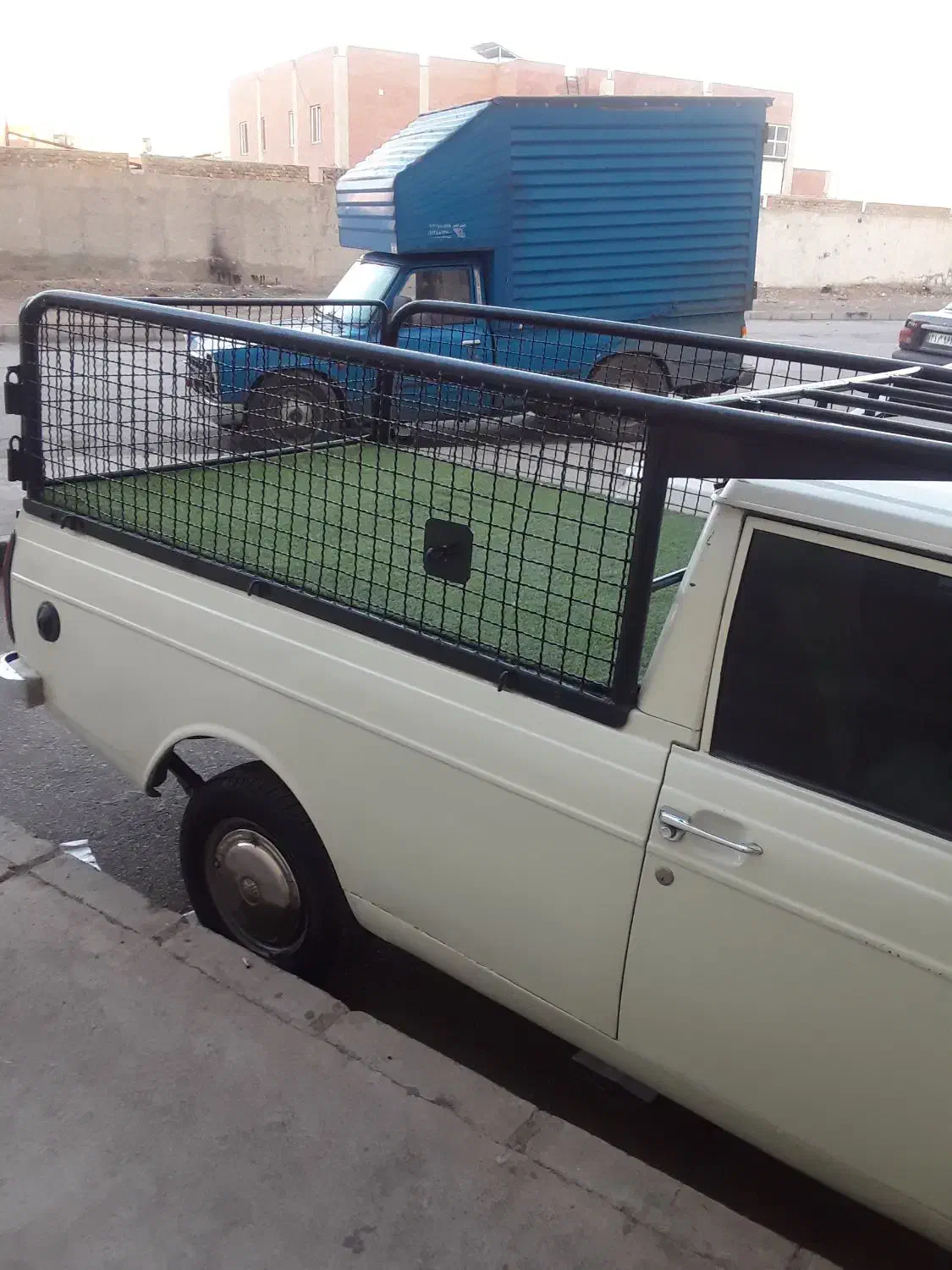 معاوضه یا فروش پیکان وانت با پرایدیاپژو...|خودرو سواری و وانت|محمدیه-قزوین, |دیوار