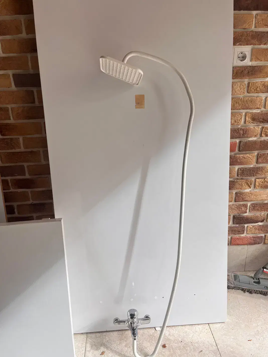 دوش به همراه شیر دوحالته|لوازم حمام|گنبد کاووس, |دیوار