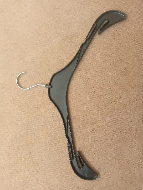 چوب کار|بندرخت و رختآویز|بیرجند, |دیوار