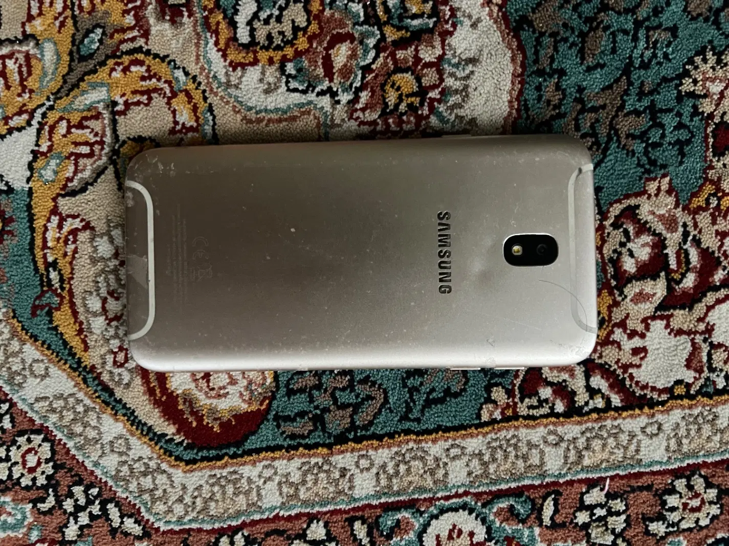 J7 pro|موبایل|چالوس, |دیوار