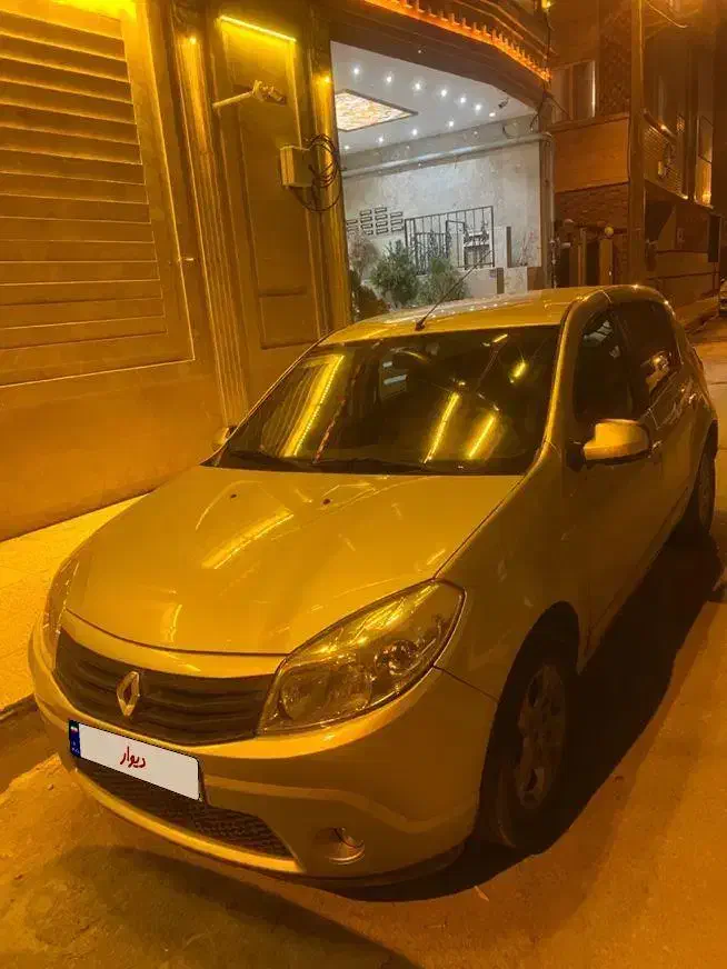 ساندرو مدل ۹۵|خودرو سواری و وانت|شیراز, چوگیاه‎|دیوار