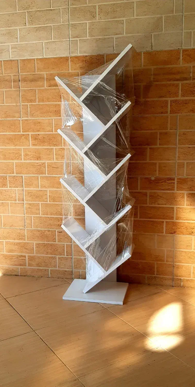 کتابخونه درختی|کتابخانه، شلف، قفسههای دیواری|لنگرود, |دیوار