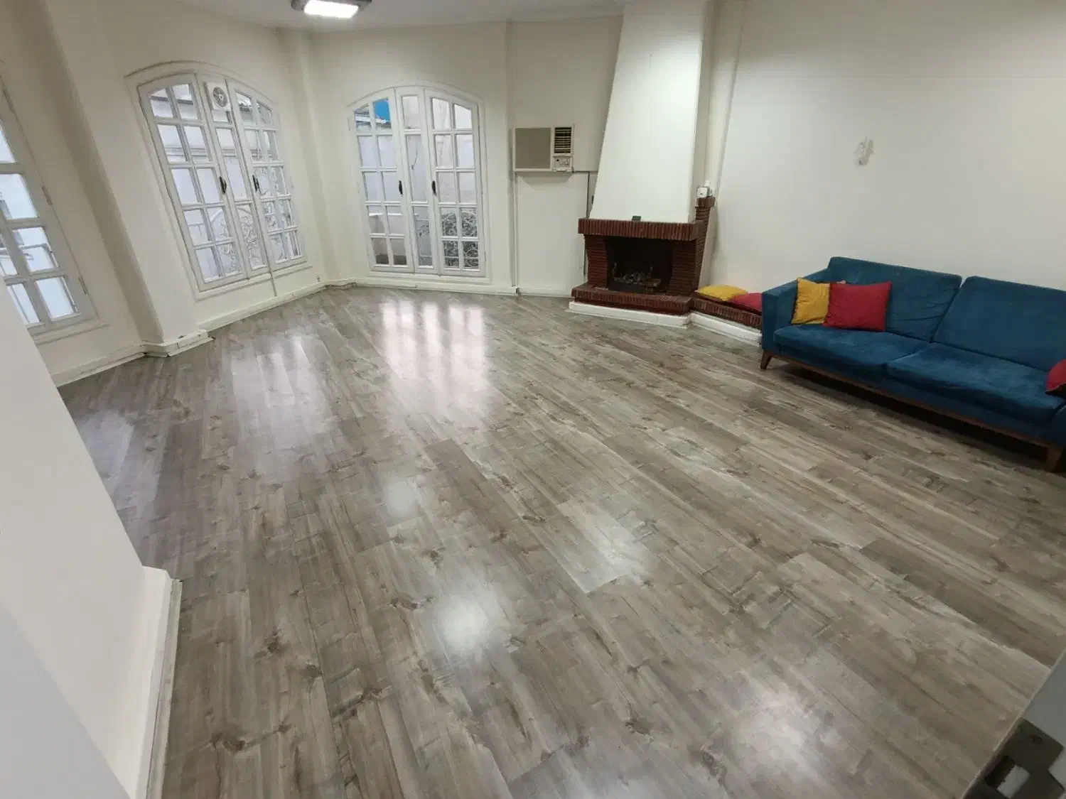 اجاره پلاتو|اجارهٔ کوتاه‌مدت دفتر کار و فضای آموزشی|تهران, جردن|دیوار