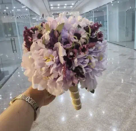 دسته گل و حلقه گل مصنوعی|گل مصنوعی|شیراز, قدوسی غربی|دیوار