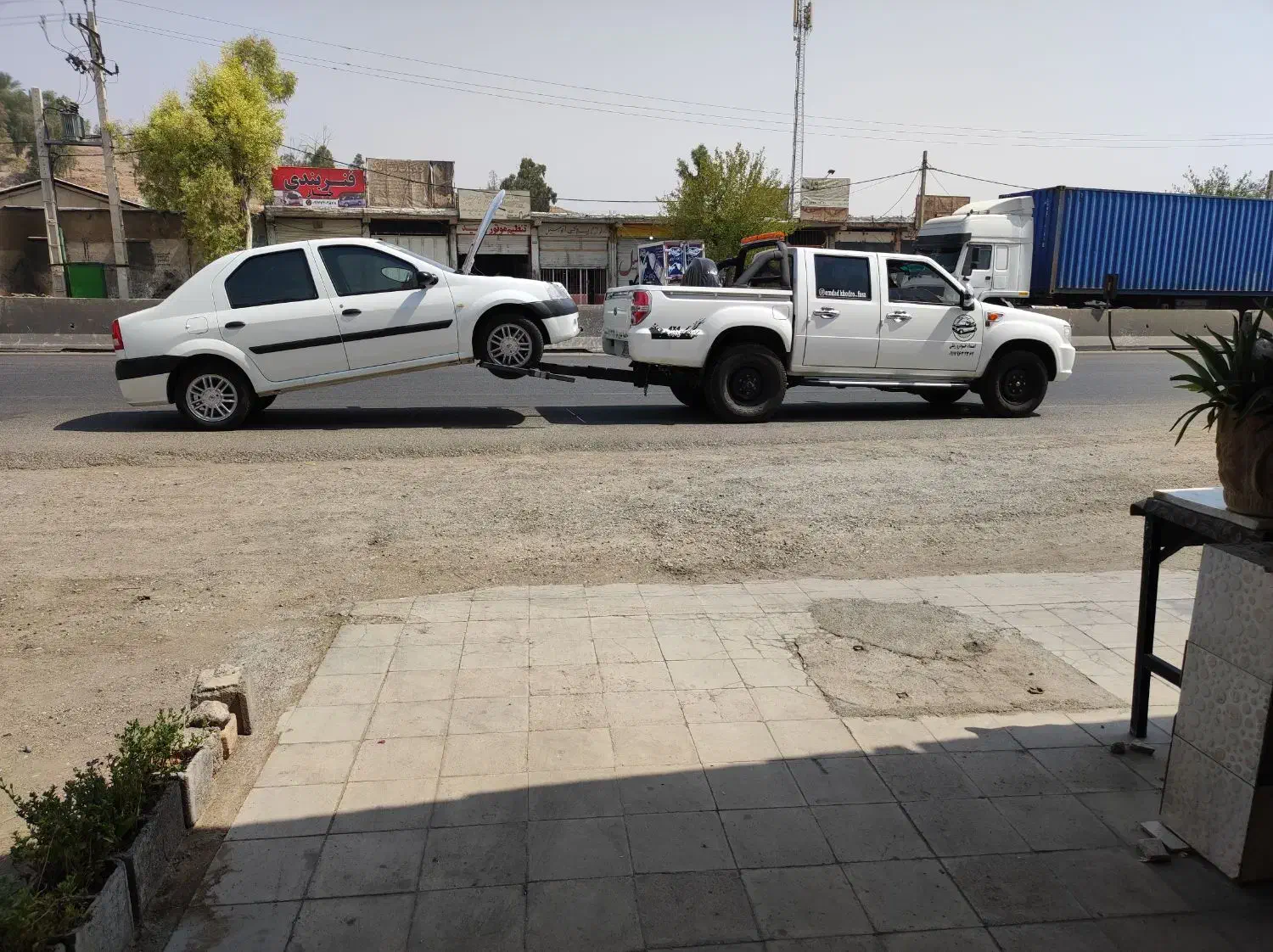 یدک کش چرخگیر و امداد خودرو علی زینلی فسا|خدمات حمل و نقل|فسا, |دیوار