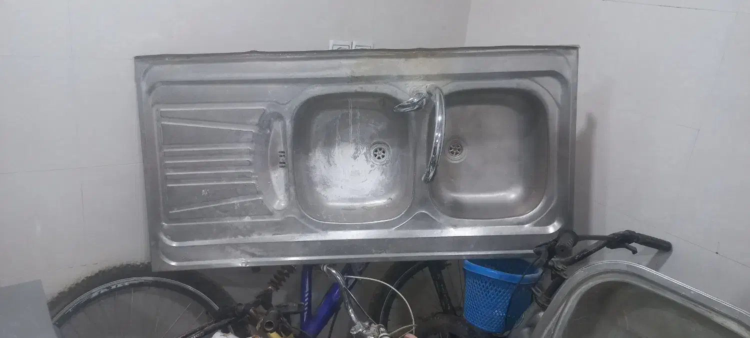 سینگ|آب‌چکان و نظم‌دهنده ظروف|نظرآباد, شهرک سید جمال الدین|دیوار