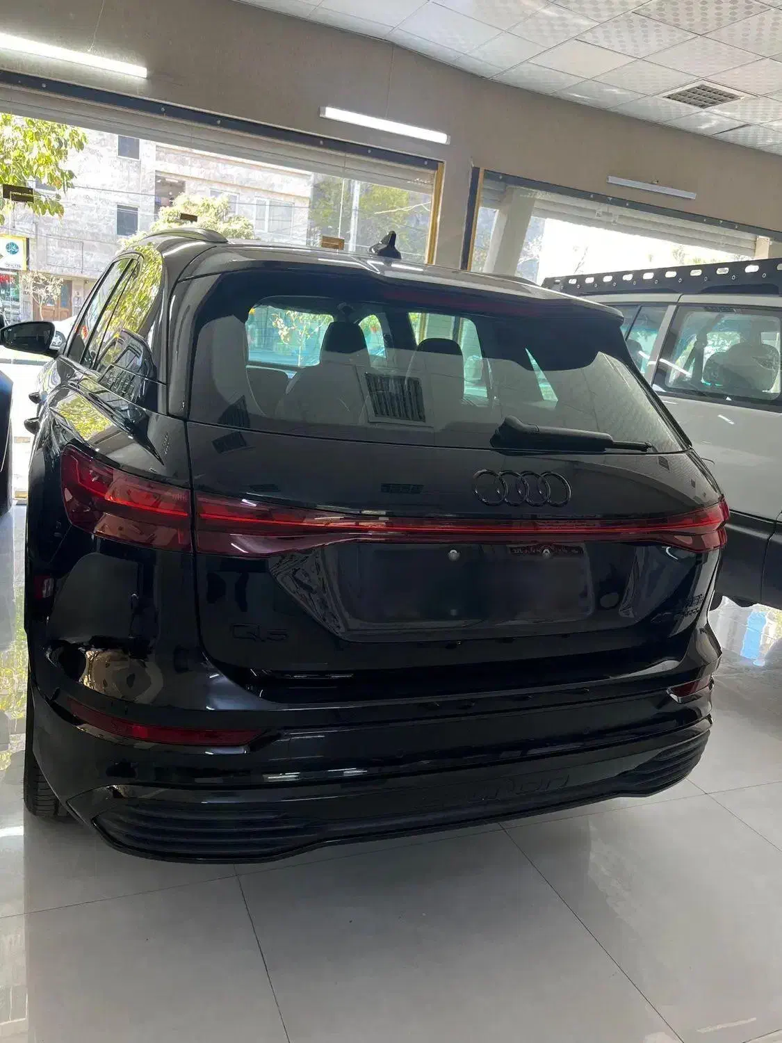 آئودی Q5 مدل ۲۰۲۳ VIP تیپ ۶|خودرو سواری و وانت|مشهد, شهرک رازی (شهرک غرب)|دیوار