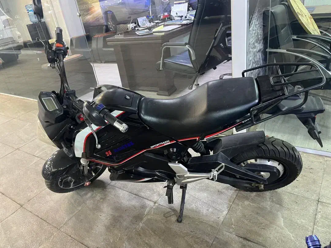 موتور شارژی|موتورسیکلت|رشت, دروازه لاکان|دیوار