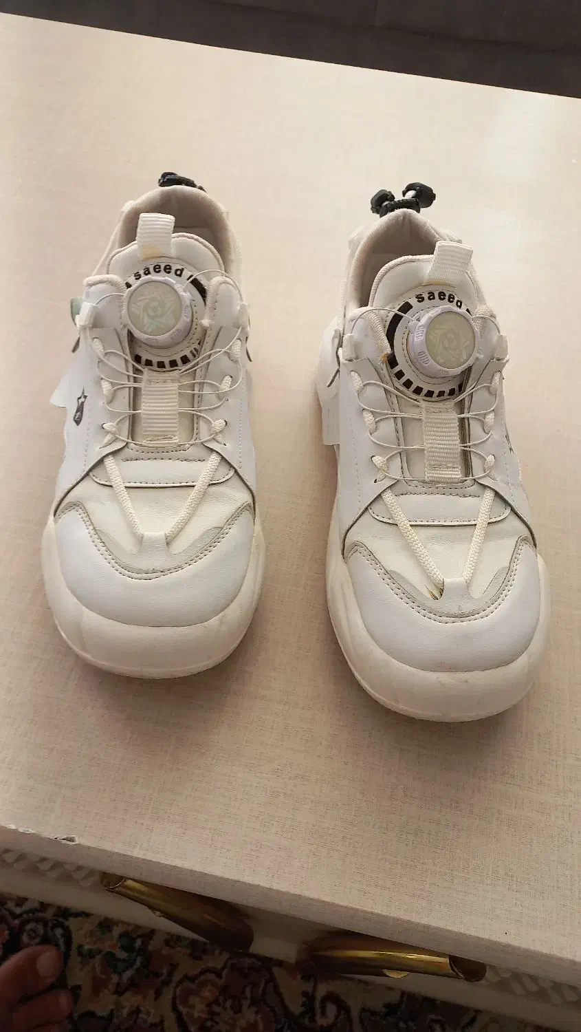 کفش اسپورت|کیف، کفش، کمربند|فیروزه, |دیوار