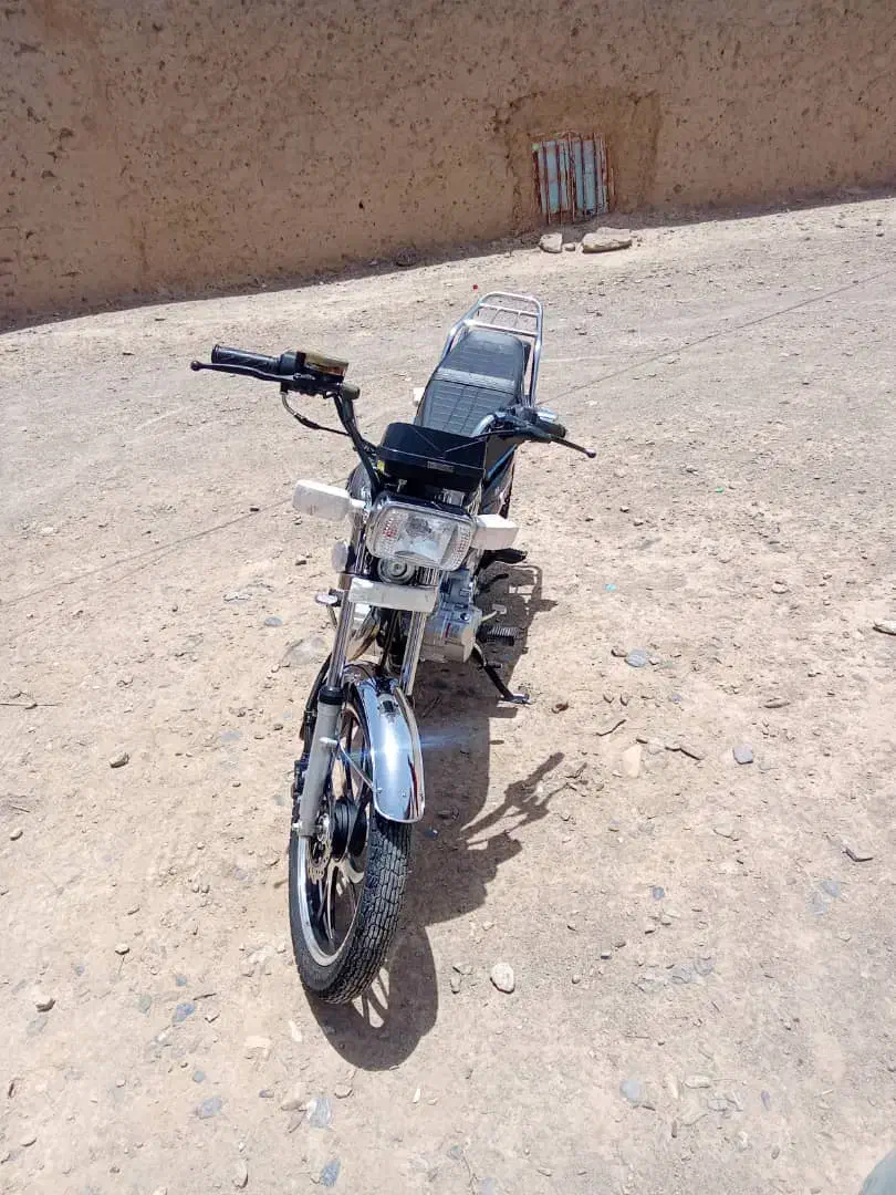 موتورسالم است|موتورسیکلت|پسکوه, |دیوار