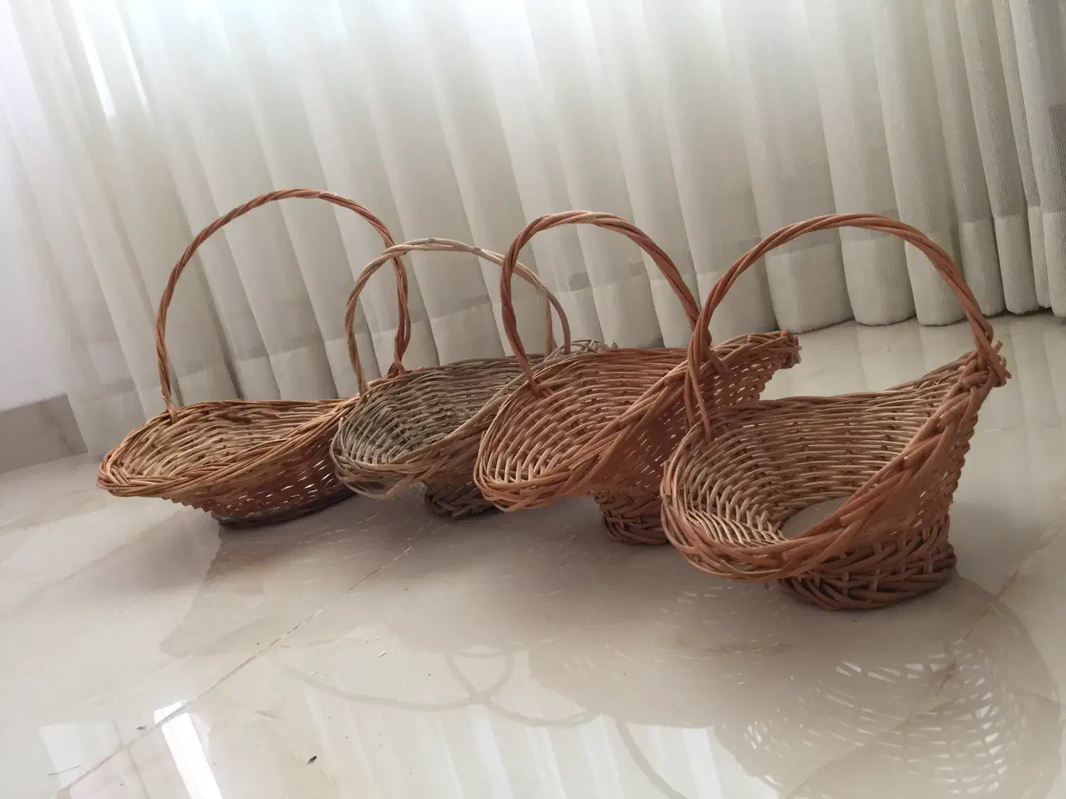 تعدادی سبد حصیری کامل سالم|صنایع دستی و سایر لوازم تزئینی|ارومیه, |دیوار