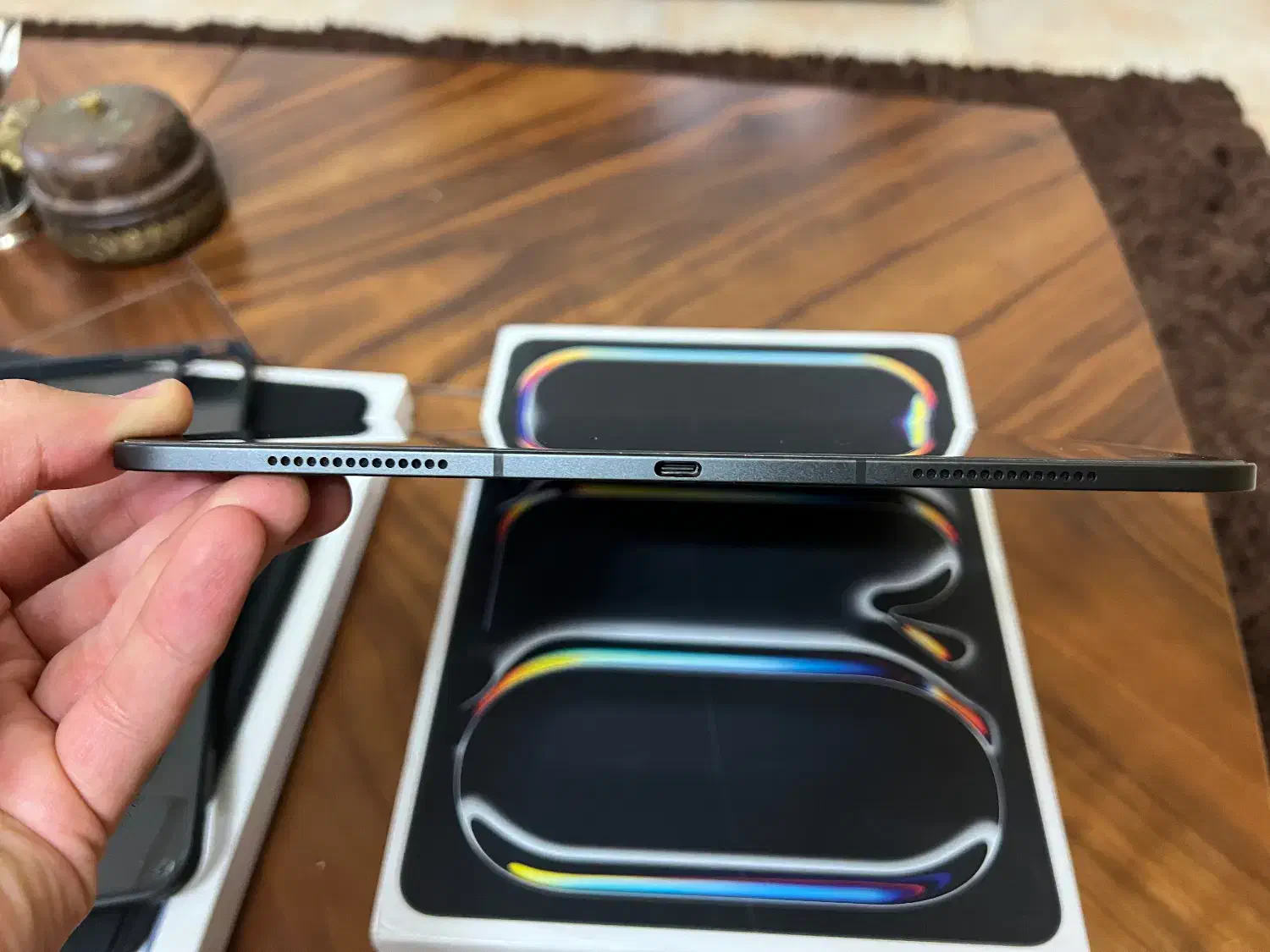 ipad pro m4 13inch 1T|تبلت|قم, چهل درخت‎|دیوار