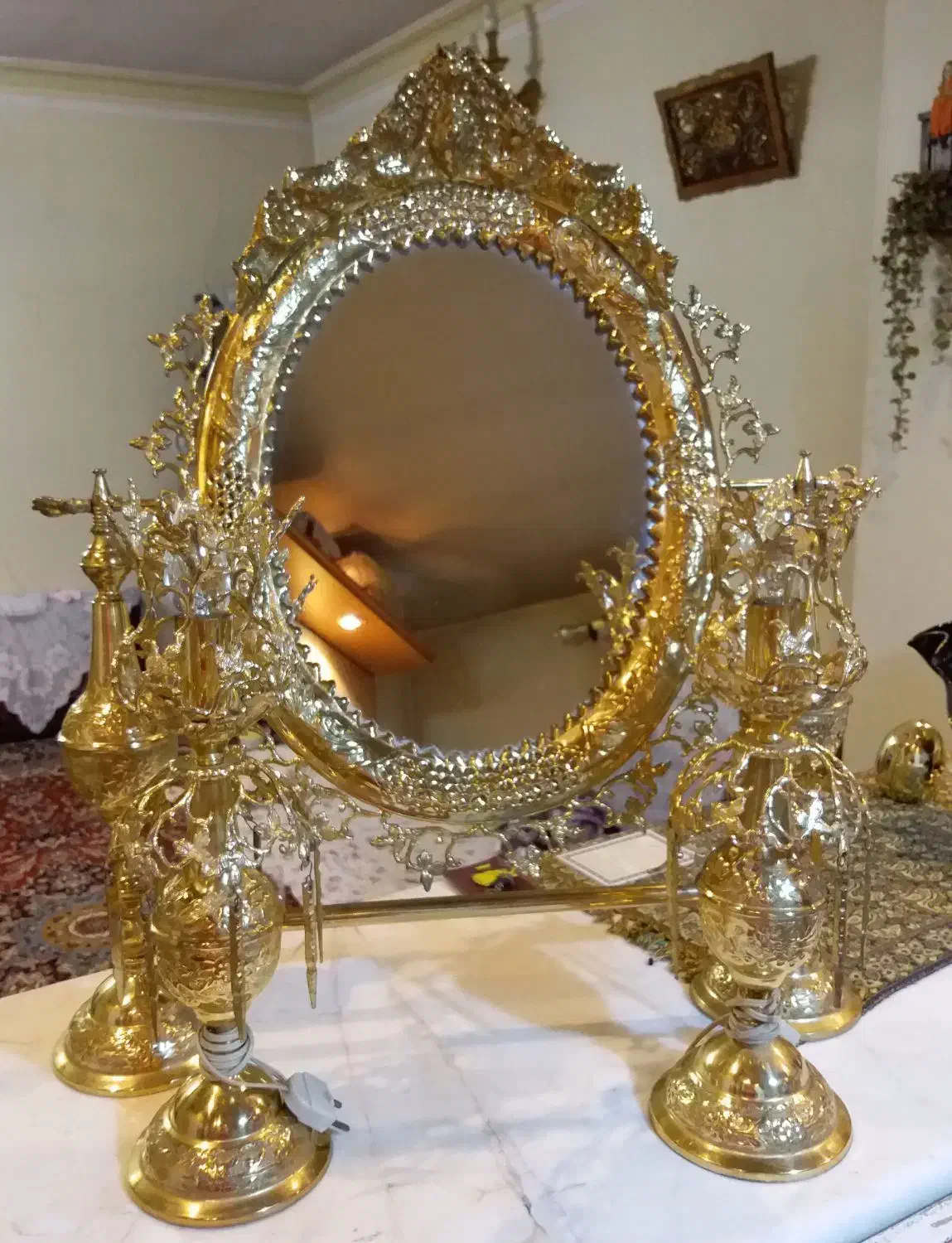 آینه و شمعدان زیبا قدیمی|آینه|تهران, بهداشت|دیوار