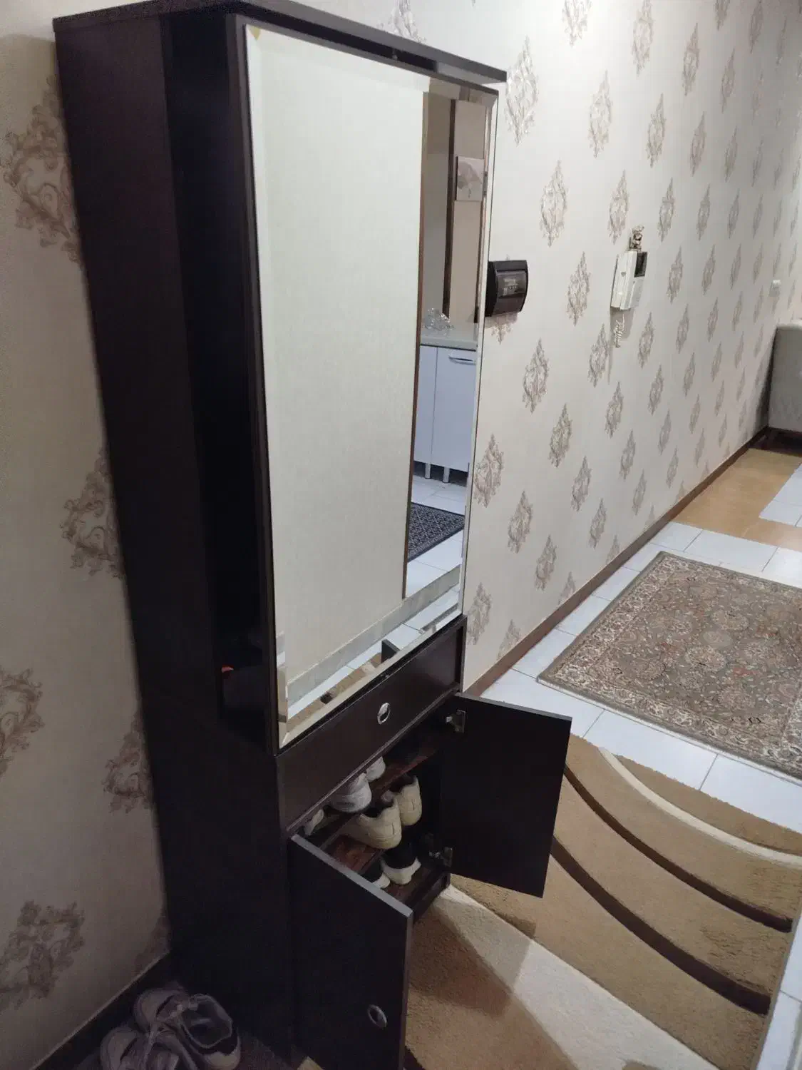 جا کفشی اینه دار|جاکفشی، کمد، دراور|کرج, شاهینویلا|دیوار