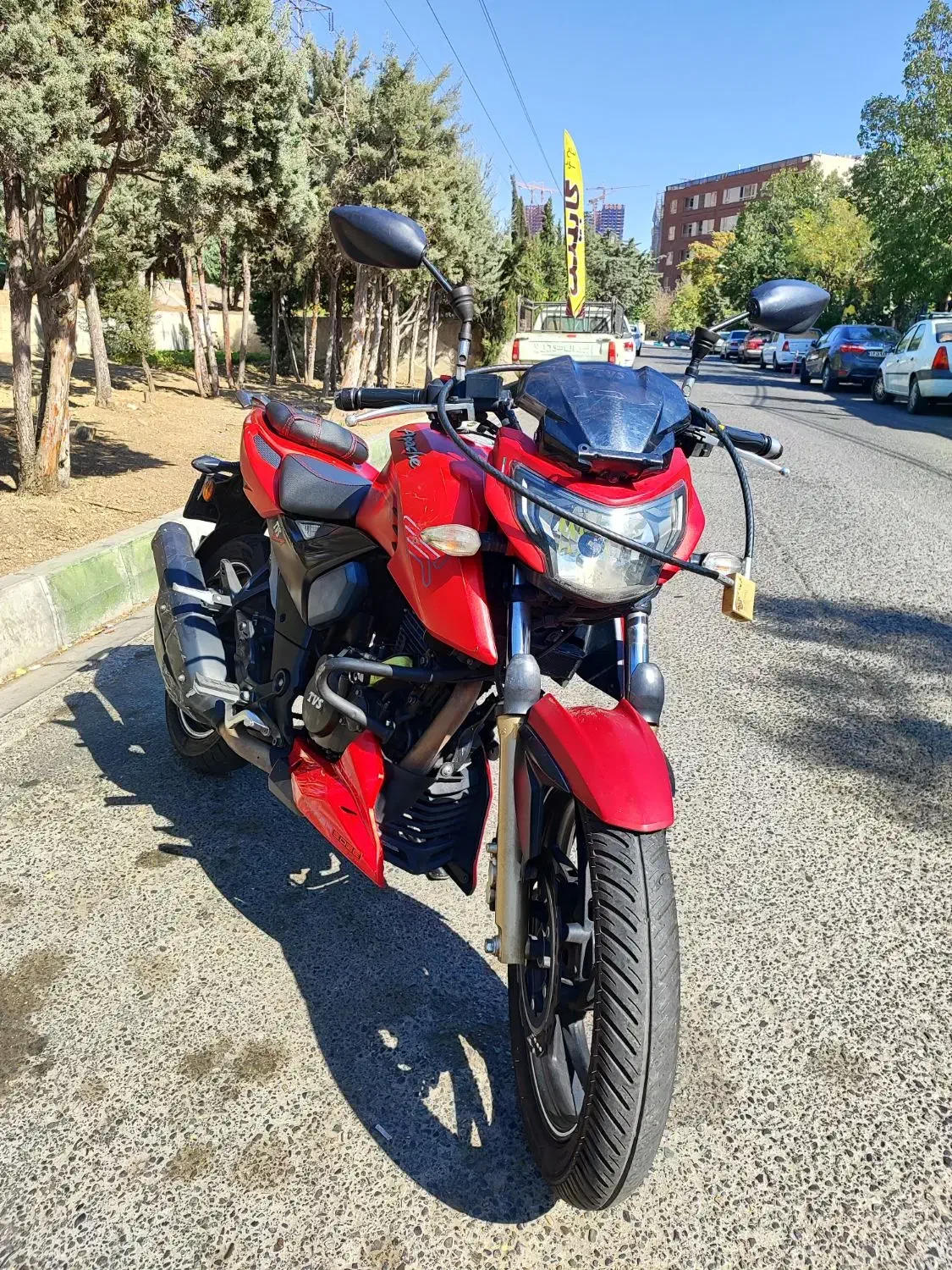 آپاچی ۲۰۰ حرفه ای تمیز  اسپشیال کالر  فول سرویس|موتورسیکلت|تهران, بهار|دیوار