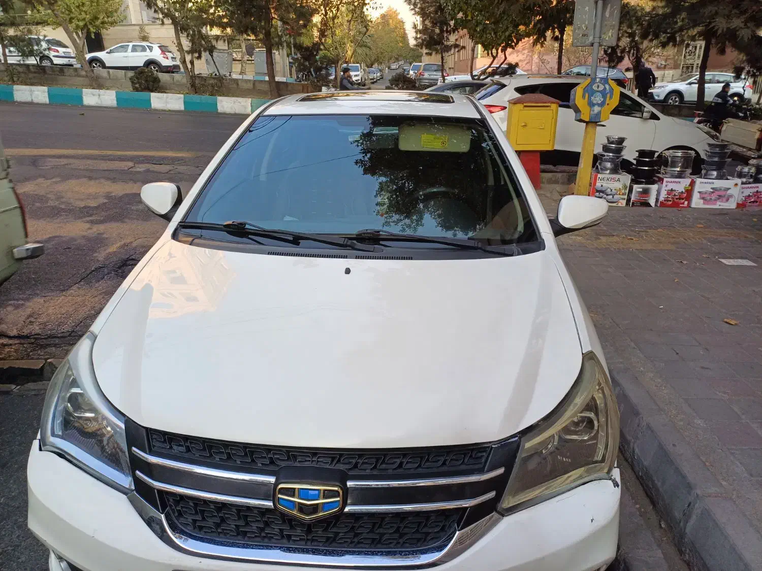 جیلی اکسلنت کم کار تضمینی ۹۸|خودرو سواری و وانت|تهران, ستارخان|دیوار