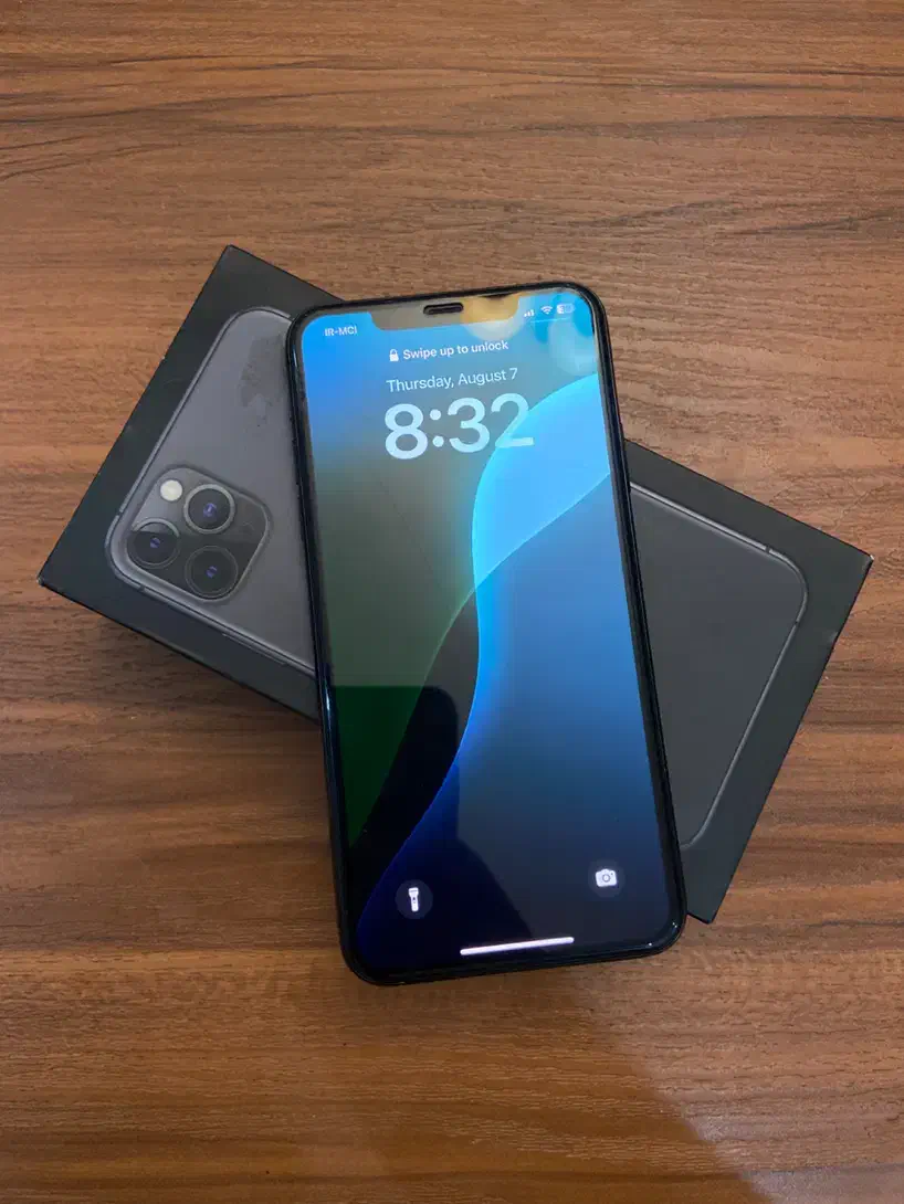 آیفون 11ProMaxپرومکس درحد- 2 سیم- درب پلم- پک اصلی|موبایل|اصفهان, سعادت‌آباد|دیوار