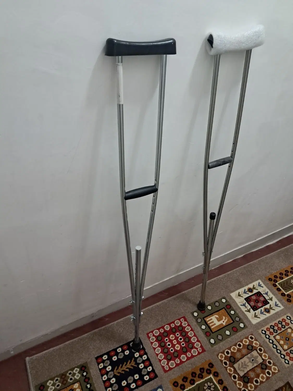 عصا|پزشکی|اردبیل, |دیوار
