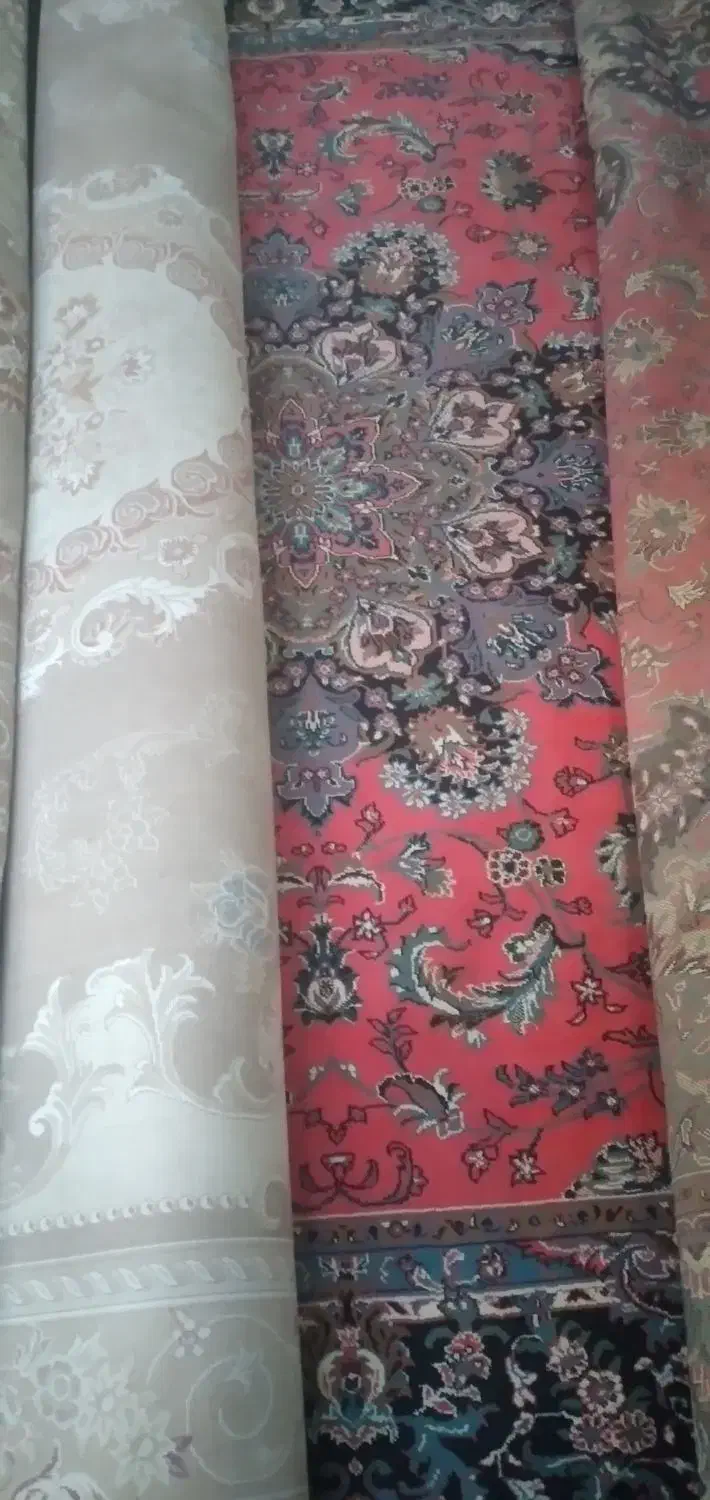 ۲ تخته فرش|فرش|ایوان, |دیوار