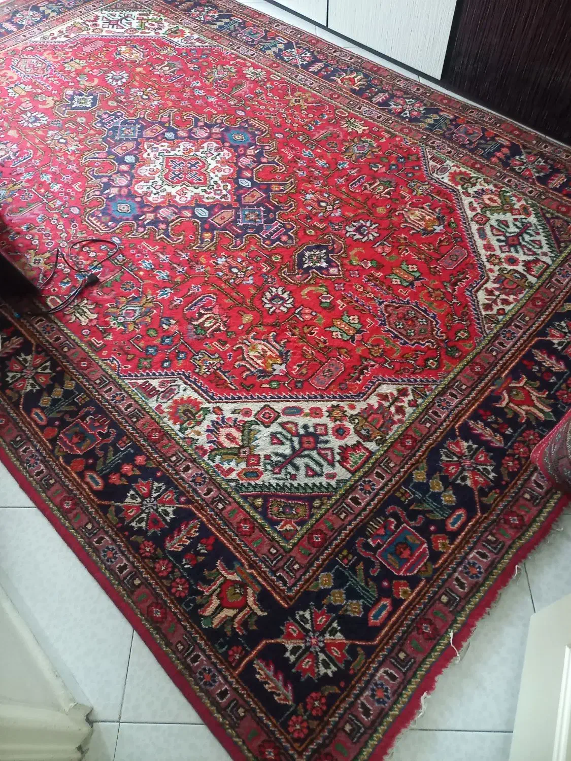 فرس ولوازم صوتی|فرش|تبریز, |دیوار