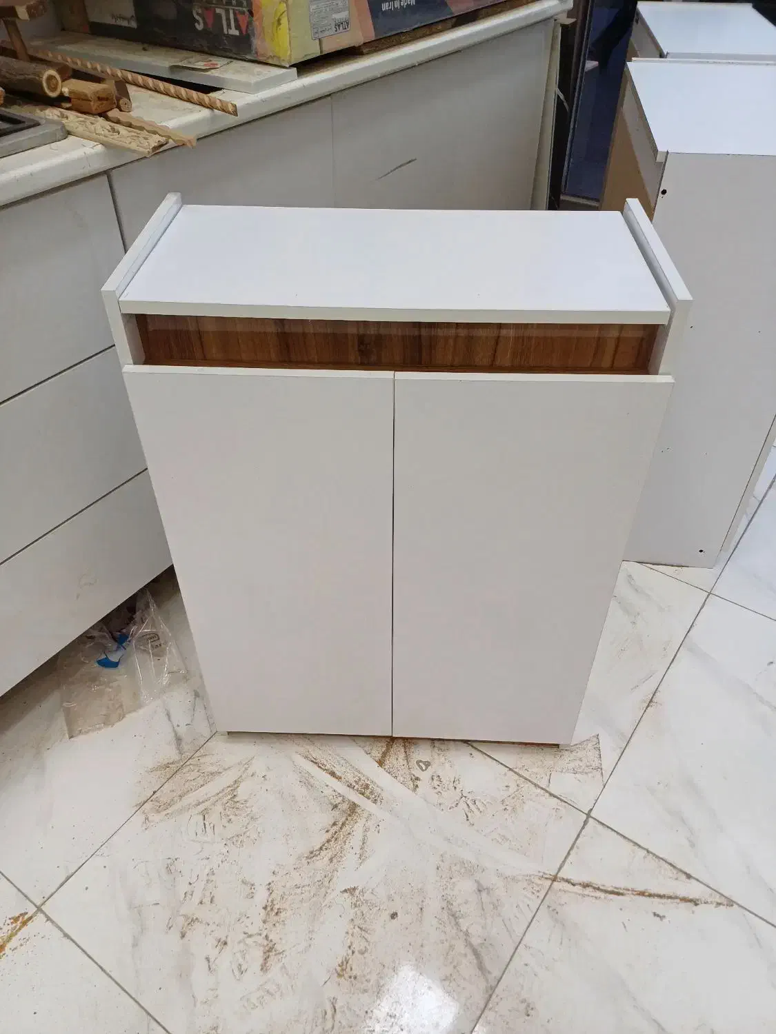 حراج جاکفشی دستگیره مخفی ۱۶۸۰ت ( تولیدی )|جاکفشی، کمد، دراور|اردبیل, |دیوار