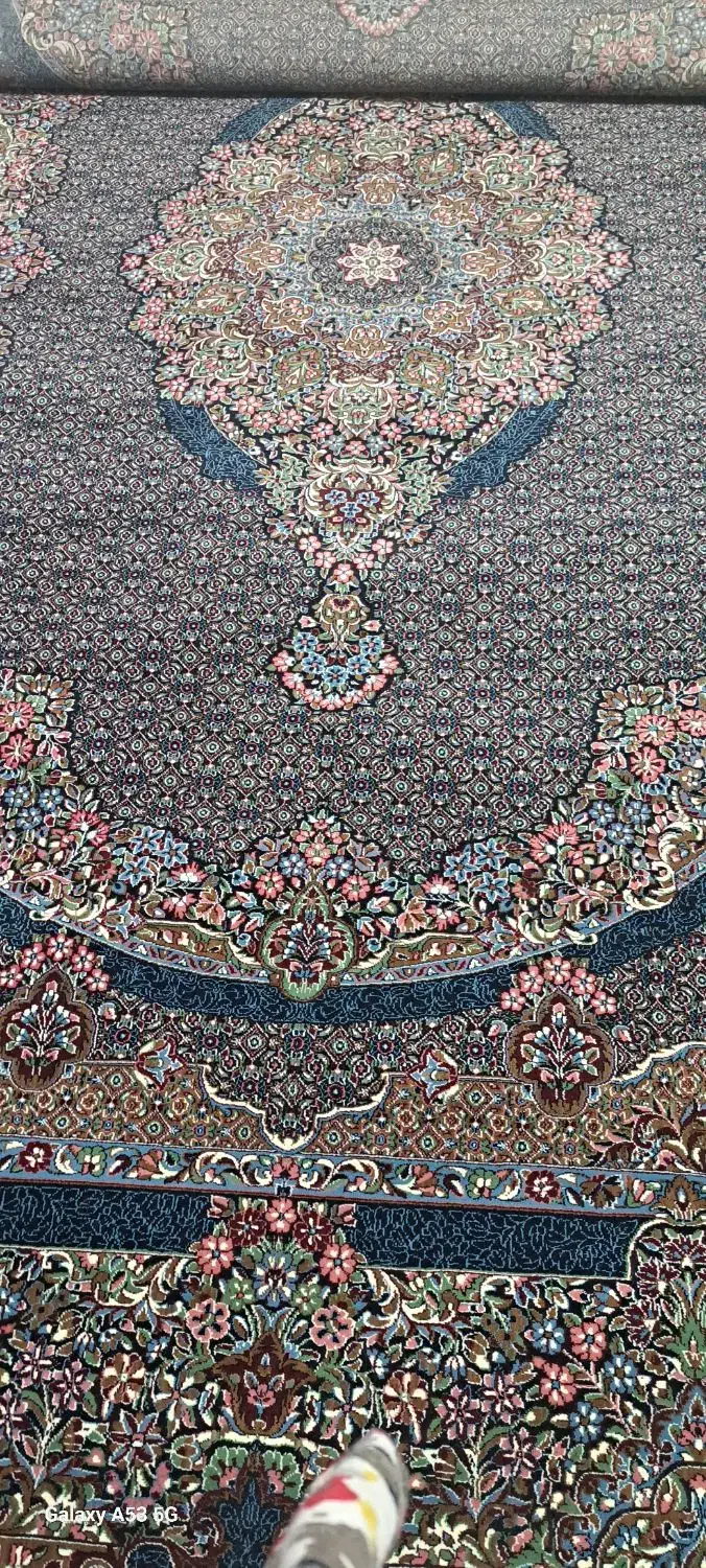 قالی نو|فرش|زرند, |دیوار