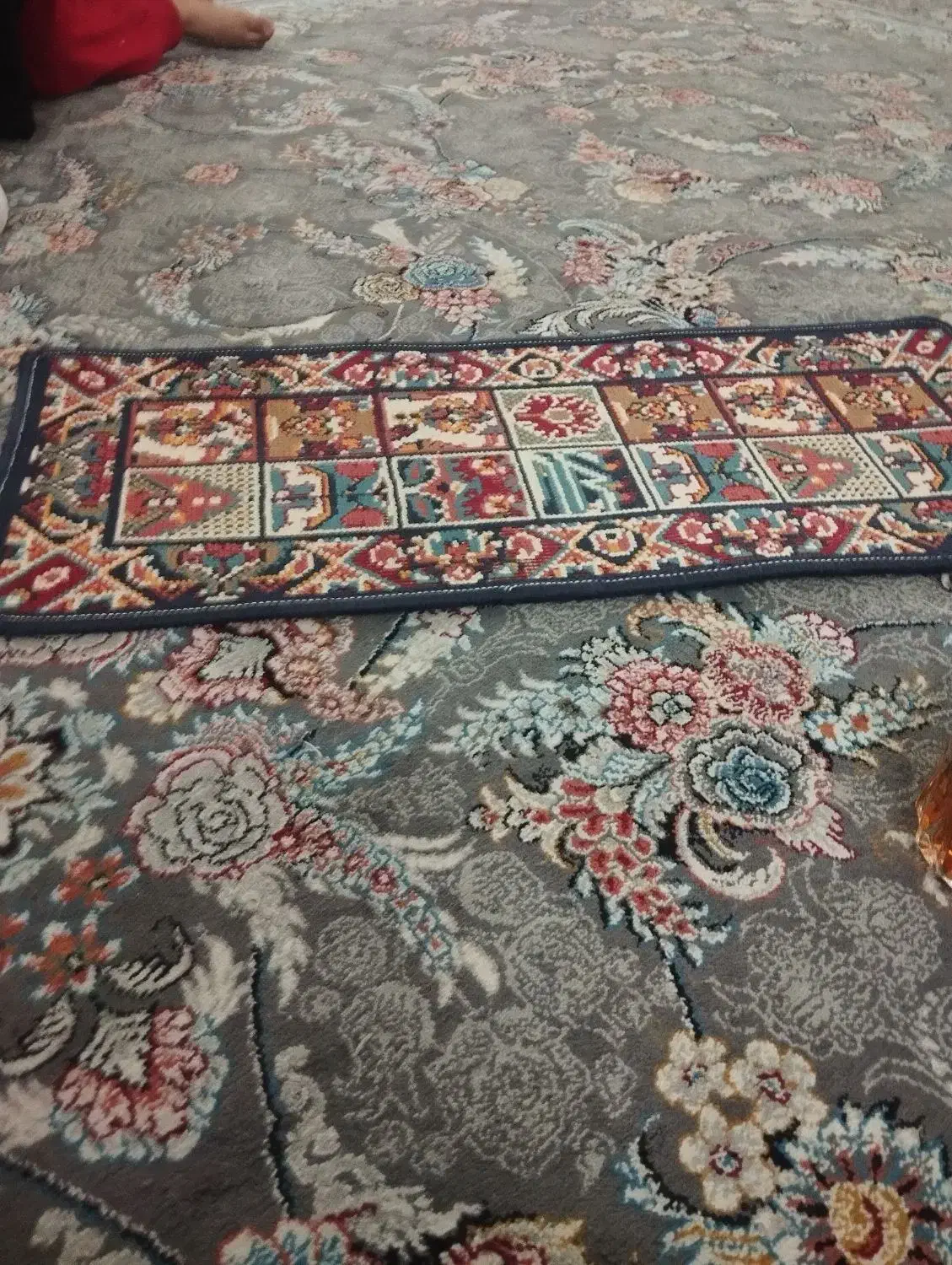 فرش‌پله‌دربلوارتوس|فرش|مشهد, دوست آباد|دیوار