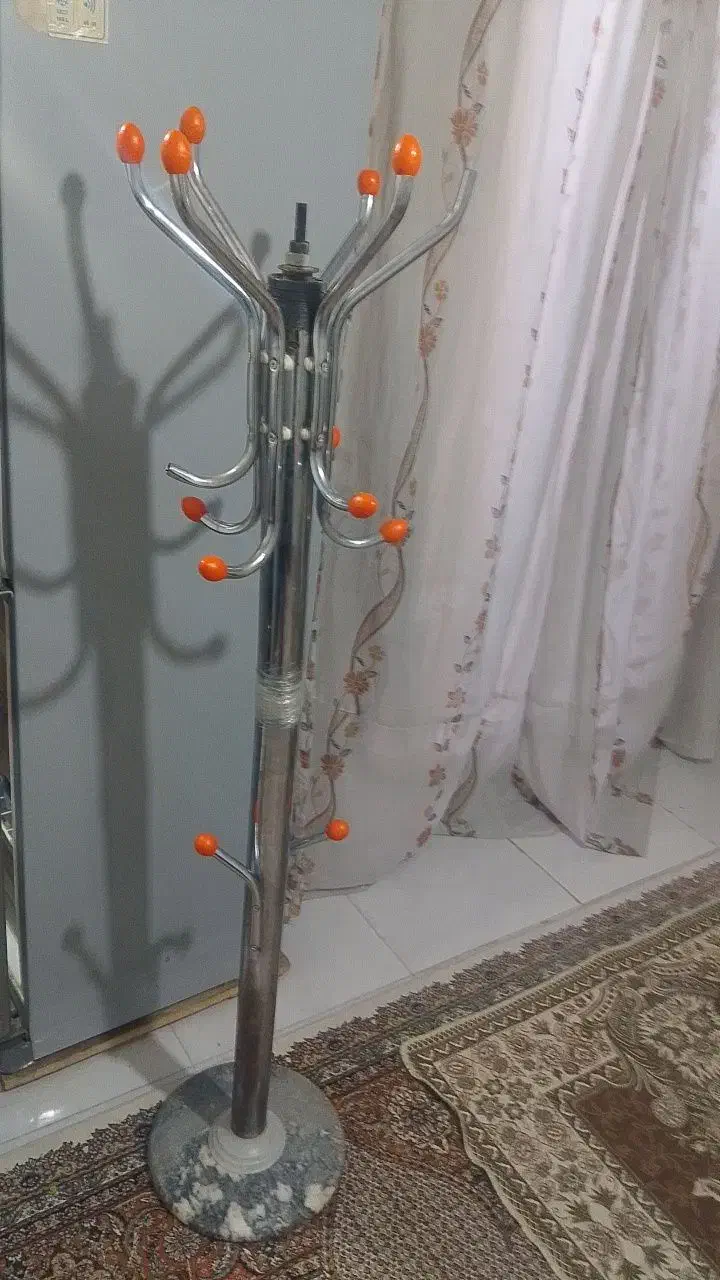 چوب لباسی ایستاده قیمت توافقی|بندرخت و رختآویز|قدس, شهرقدس|دیوار