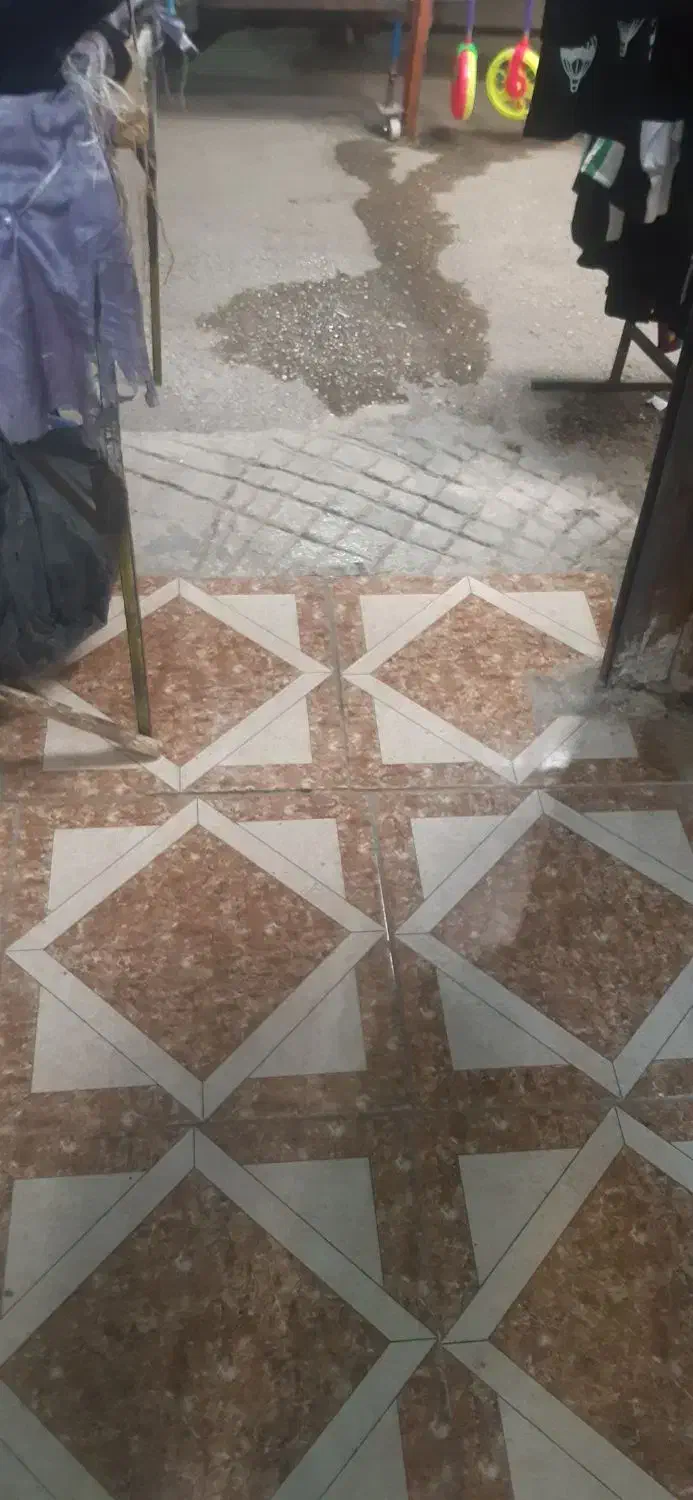 یک جایگاه مغازه در جمعه بازار اجاره داده میشود|اجارهٔ مغازه و غرفه|یاسوج, |دیوار