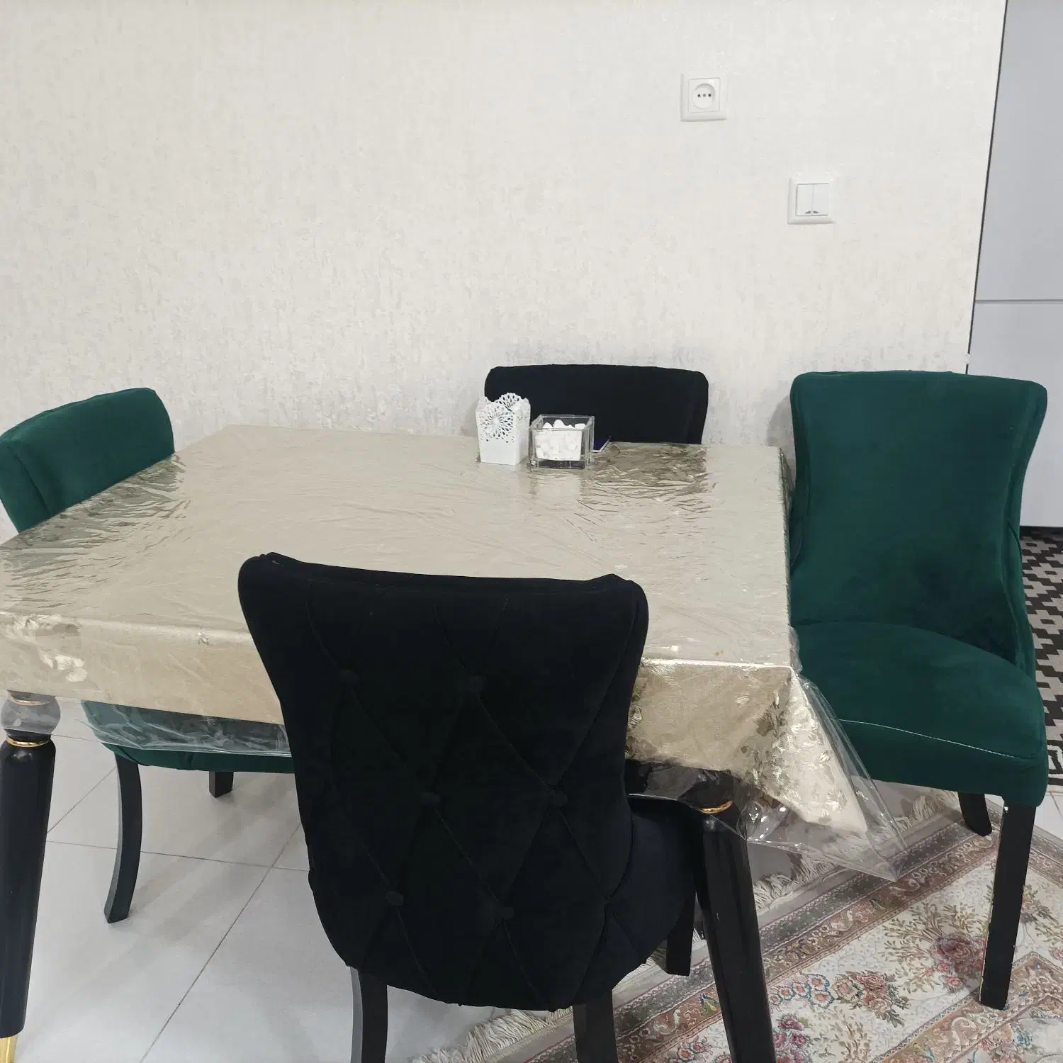 میز غذاخوری|میز و صندلی غذاخوری|اراک, |دیوار