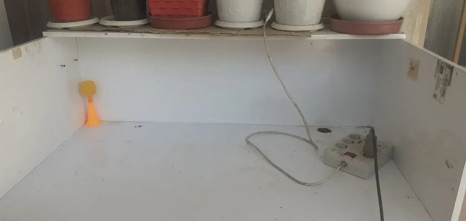 میزدوکشو|میز تحریر و کامپیوتر|تربت‌حیدریه, باغ ملی|دیوار