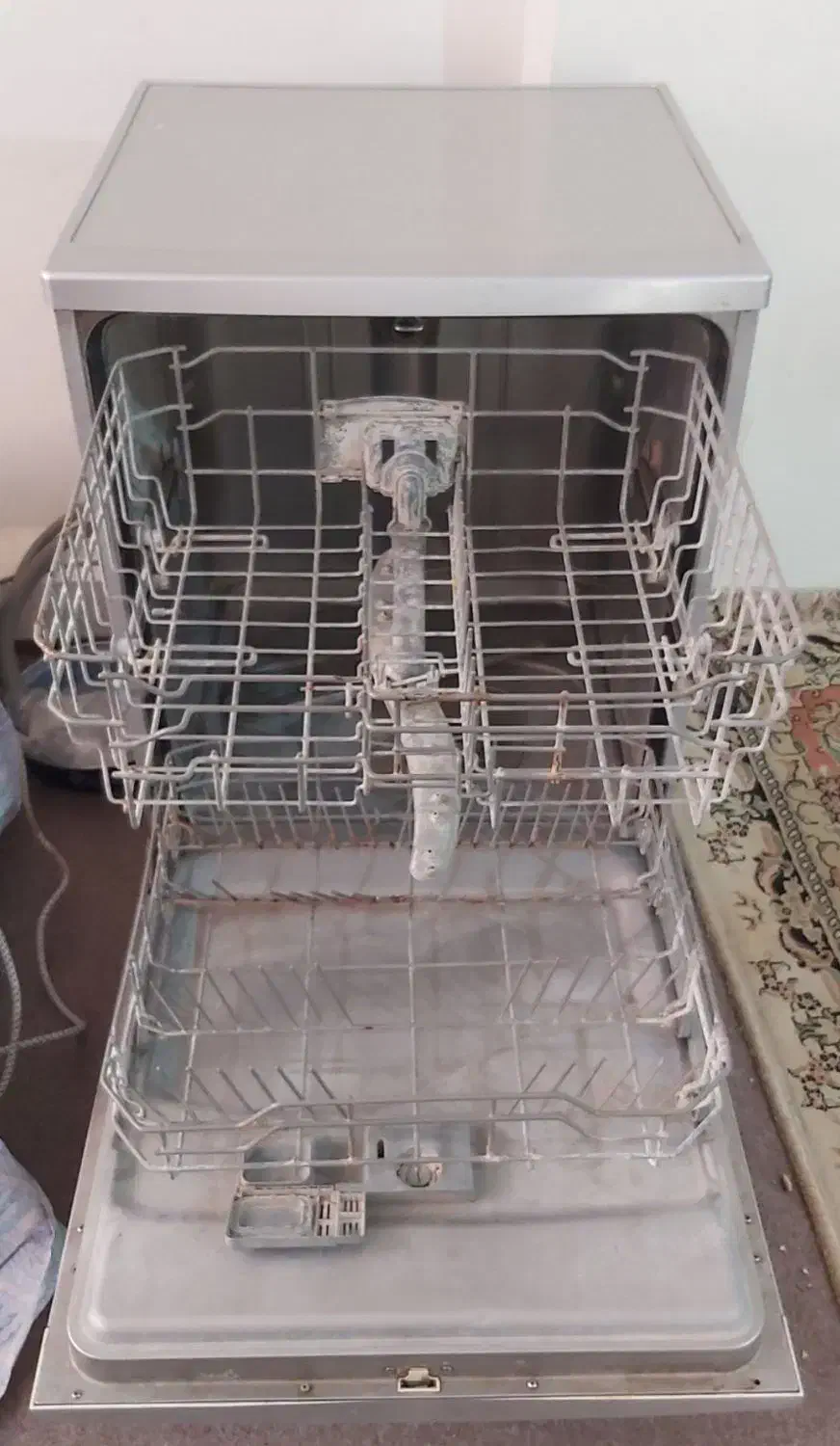 ماشین ظرفشویی نیاز به تعمیر|ماشین ظرفشویی|محمدیه-قزوین, |دیوار