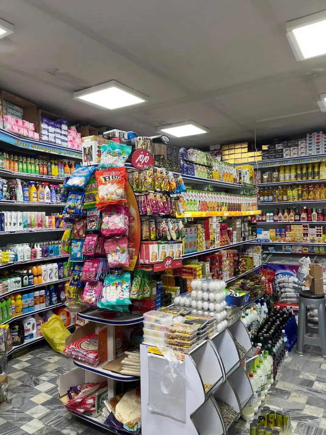 کار در سوپر مارکت|استخدام خدمات فروشگاه و رستوران|تهران, باغ فیض|دیوار