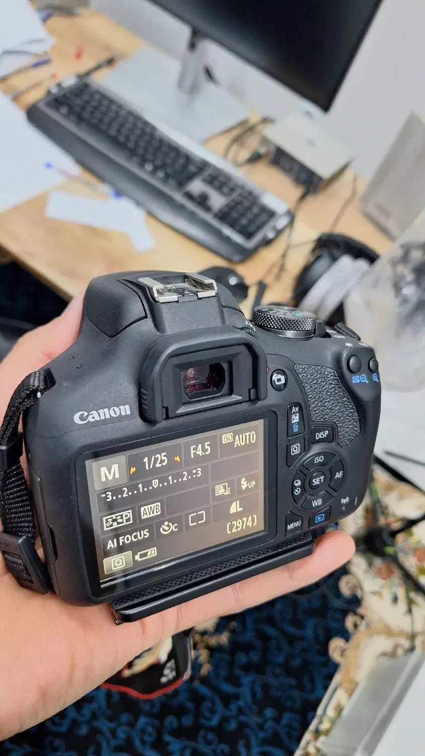 دودبین کانن 2000D|دوربین عکاسی و فیلم‌برداری|ازنا, |دیوار